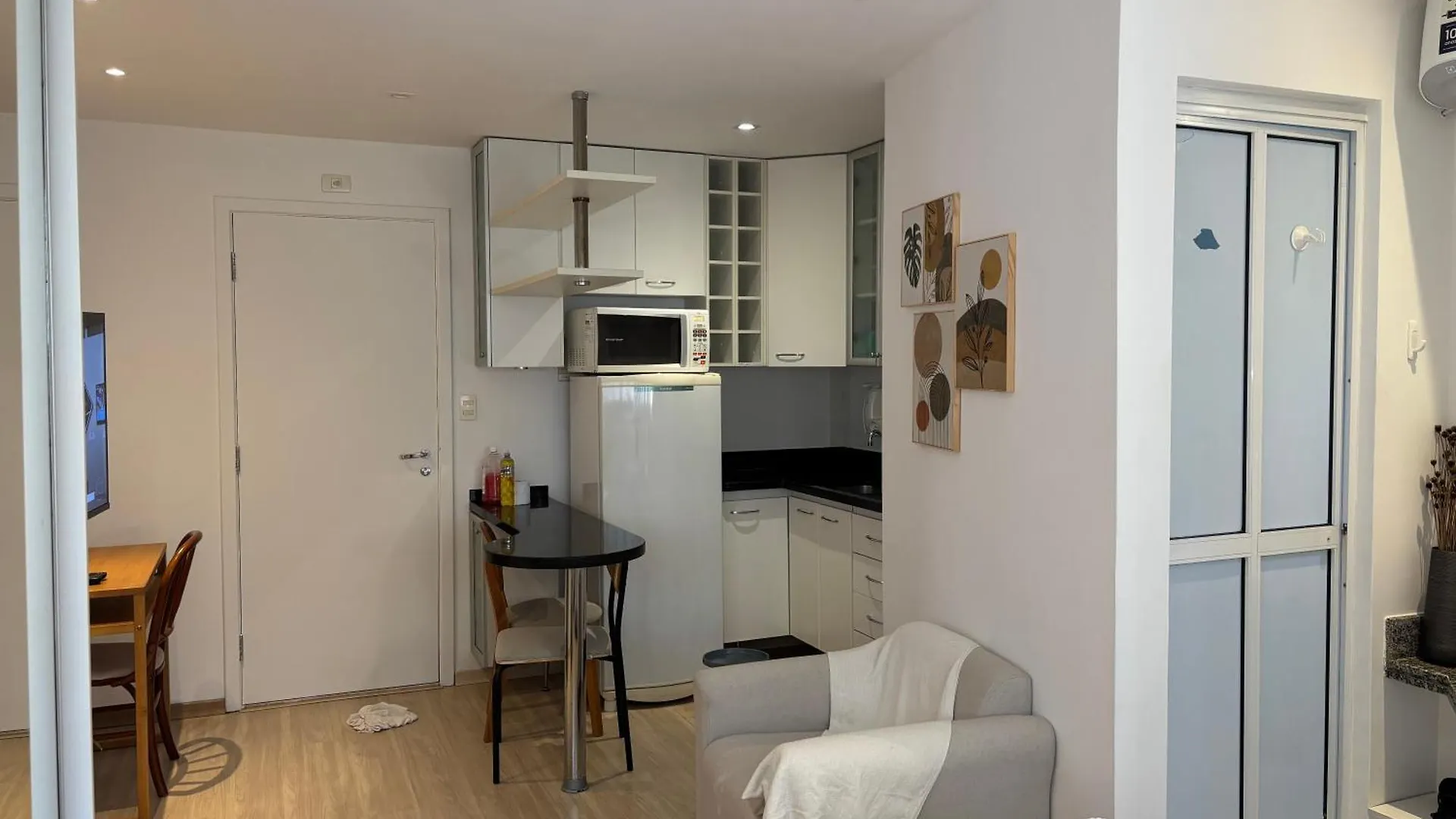 Sh54 Compacto E Confortavel A 650M Da Paulista Sao Paulo 0*,  Brazil